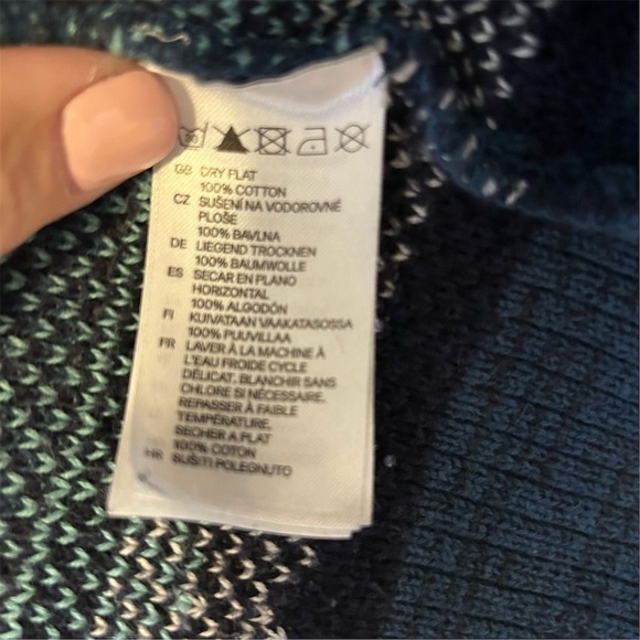 Divided by H&M Women's Aztec Knit Cardigan Sweater Size 4 Multicolor - Picture 4 of 6